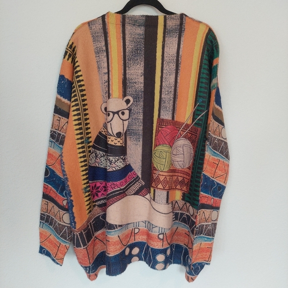 Graphic Wearable Art Crewneck Printed Bear Wool Blend Sweater - Picture 4 of 7